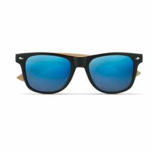 Lunettes de soleil en bambou.